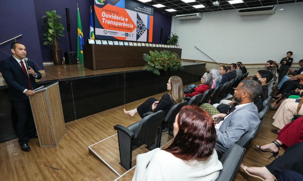 CGE promove debate sobre avanços na ouvidoria e transparência