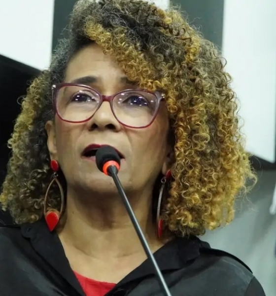 Câmara vota pela cassação de Edna Sampaio