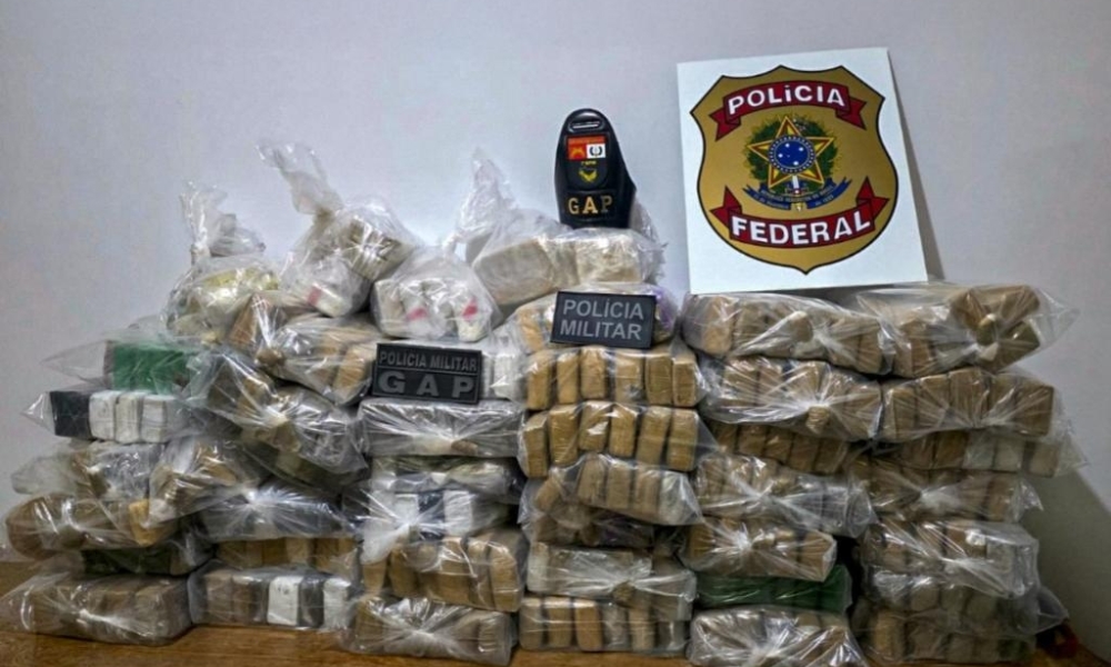 Polícias Militar e Federal apreendem 233 quilos de drogas durante ação conjunta em General Carneiro