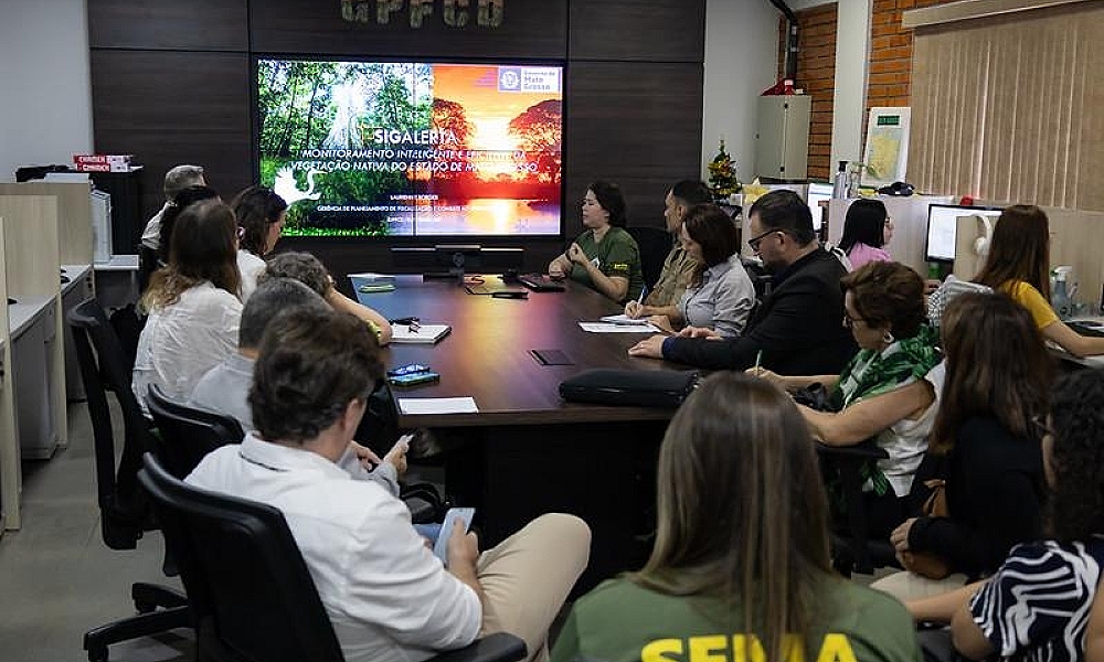 Integrante de delegação britânica destaca tecnologia utilizada para combate ao desmatamento ilegal em MT