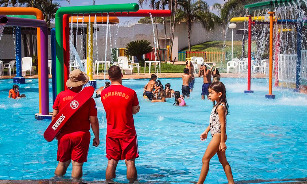 Corpo de Bombeiros lista ações para prevenir e agir em casos de afogamento