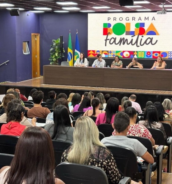 Seduc realiza encontro com profissionais das escolas estaduais com foco no programa Bolsa Família
