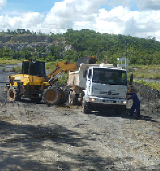 Prefeitura de Cuiabá intensifica serviços de patrolamento após período chuvoso