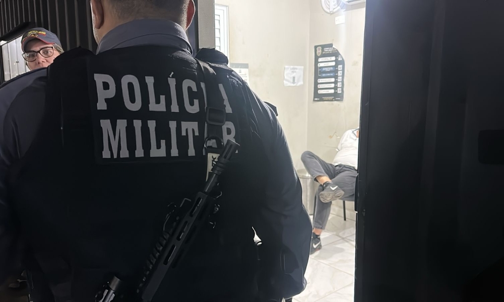 Motorista embriagado causa acidente e tenta agredir idoso em Cuiabá