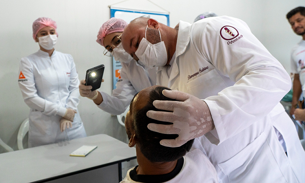 Centro Pop realiza ação de saúde bucal para pessoas em situação de rua em Rondonópolis
