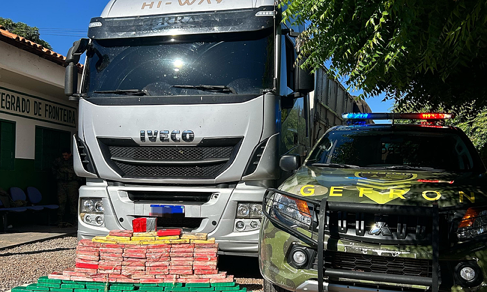 Gefron apreende 105 kg de pasta base de cocaína escondidos em caminhão em Cáceres