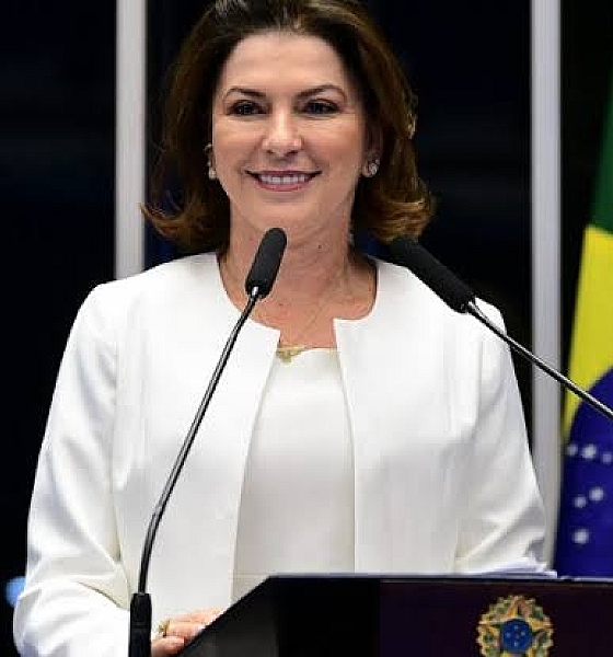 Senadora Rosana Martinelli Elogia Presidente do Senado e Critica Governo Lula em Primeiro Discurso
