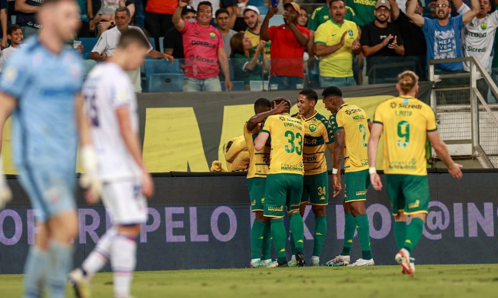 Cuiabá aplica goleada no Fortaleza e deixa o Z4 do Brasileirão