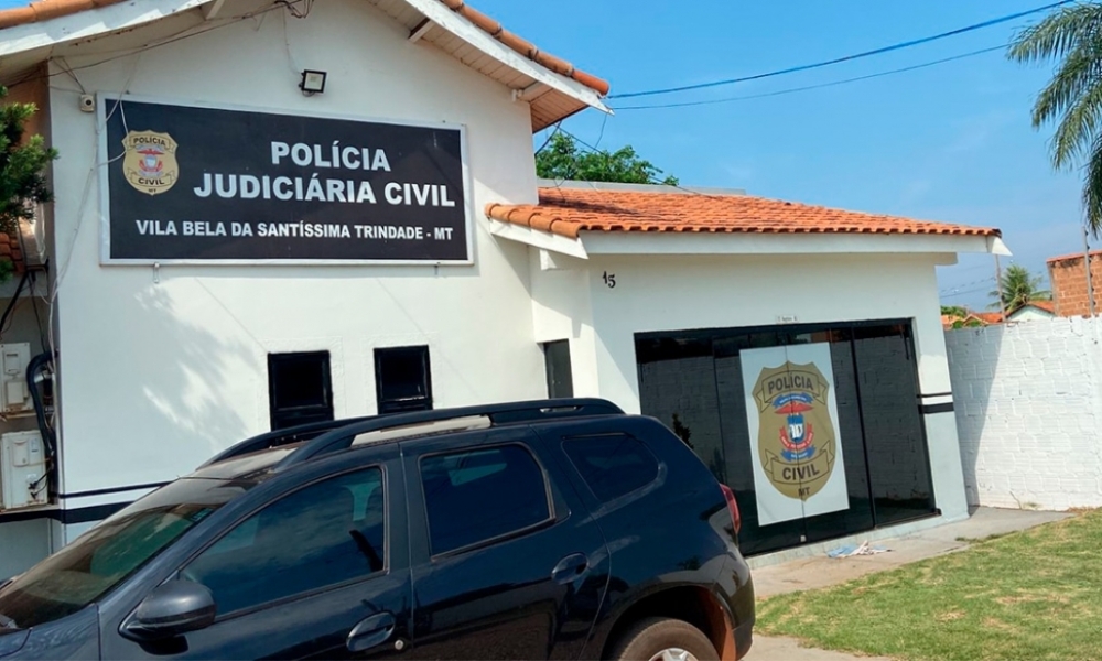 Trio é detido em MT após invadir residência e tentar matar adolescente a tiros