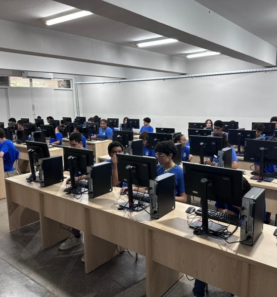 Seciteci instala laboratório de informática na Escola Técnica Estadual de Várzea Grande