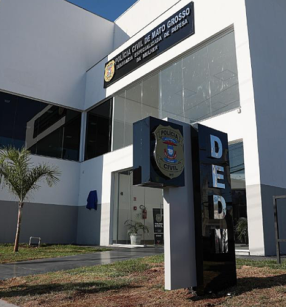 Polícia Civil procura por homem que estuprava e furtava mulheres que conhecia pela internet