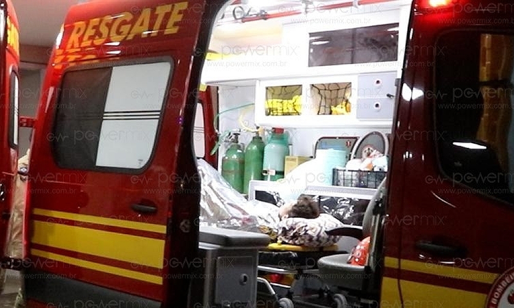 Jovem é esfaqueado dentro de casa em tentativa de homicídio em Nova Mutum