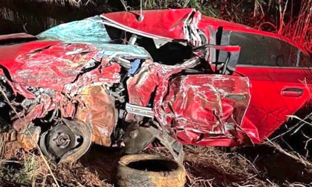 Jovem morre em grave acidente em rodovia no Nortão; veículos ficaram destruídos