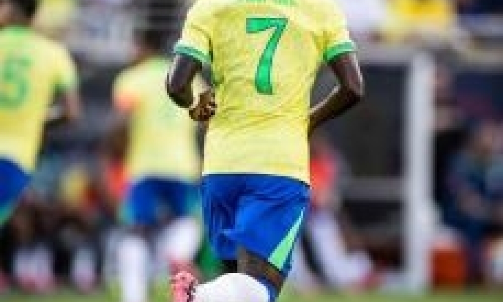 Vini Jr. pede desculpas por ter desfalcado Brasil em jogo decisivo contra Uruguai