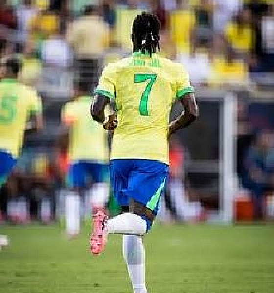 Vini Jr. pede desculpas por ter desfalcado Brasil em jogo decisivo contra Uruguai