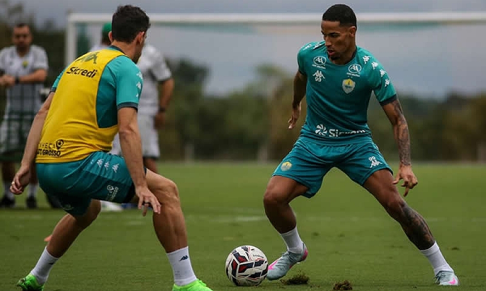 Cuiabá volta aos trabalhos com foco nos próximos desafios da Série B 