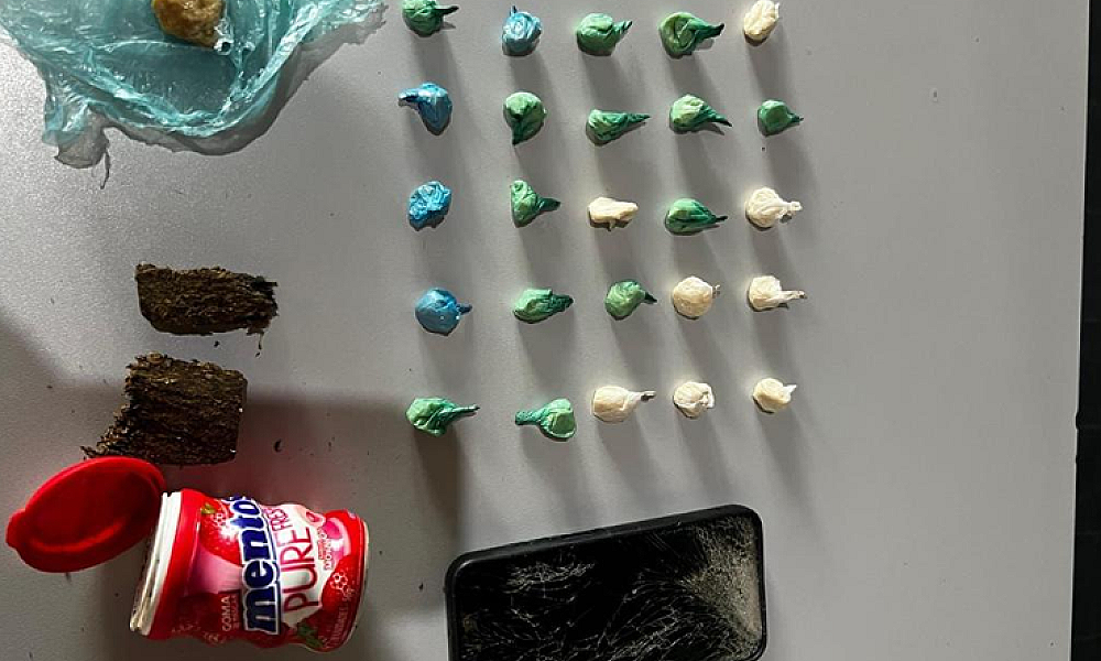 Homem com tornozeleira eletrônica é preso por tráfico de drogas em Araputanga