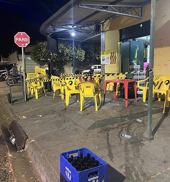 Homem é baleado em conveniência e estado de saúde é grave em Pontes e Lacerda