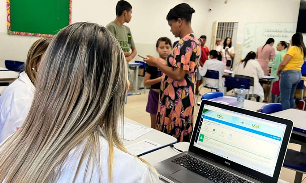 Prefeitura de Várzea Grande leva serviços às comunidades em ações nas escolas