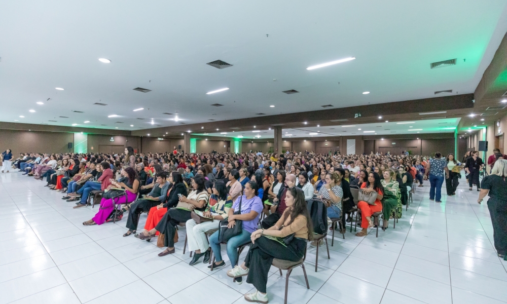 Professores e técnicos discutem políticas para crianças com transtorno de aprendizagem