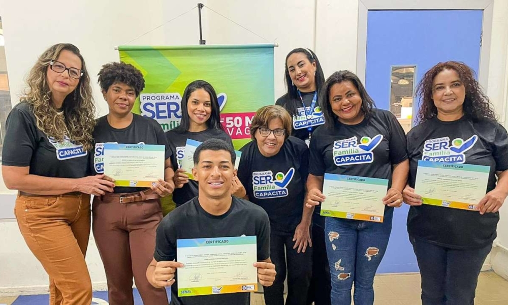 Alunos concluem curso gratuito de Cozinha Industrial em Várzea Grande