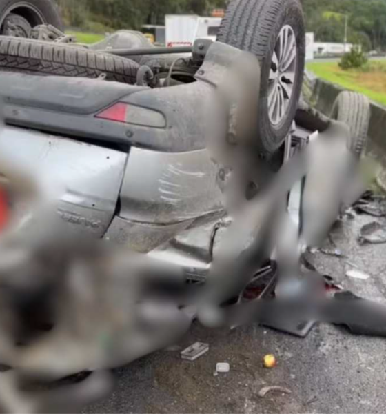 DUNGA E ESPOSA SOFREM ACIDENTE E FICAM FERIDOS APÓS CAPOTAMENTO DE CARRO NO PARANÁ