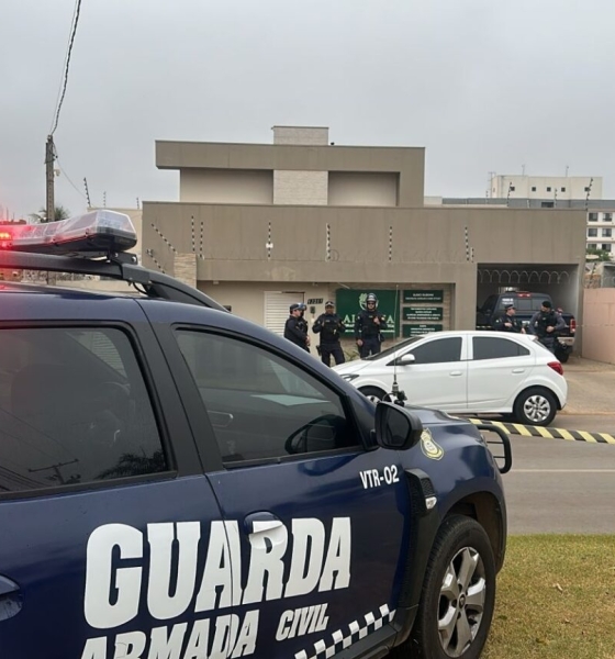 Mulher é morta a facadas pelo marido em Lucas do Rio Verde; filha fica ferida e autor tenta suicídio