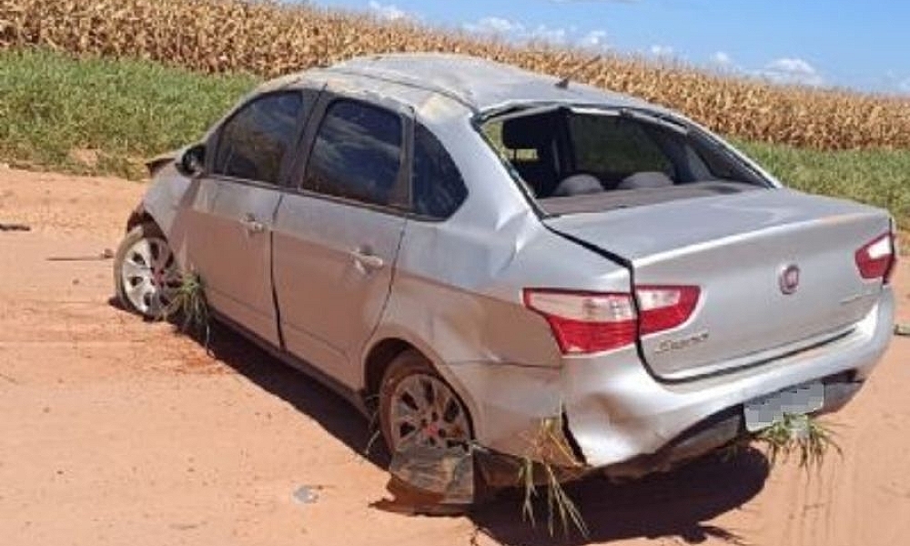 Adolescente morre ao capotar carro que pegou escondido em Espigão do Leste