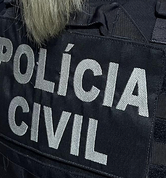 Homem é preso em flagrante após agredir e ameaçar matar companheira em Dom Aquino