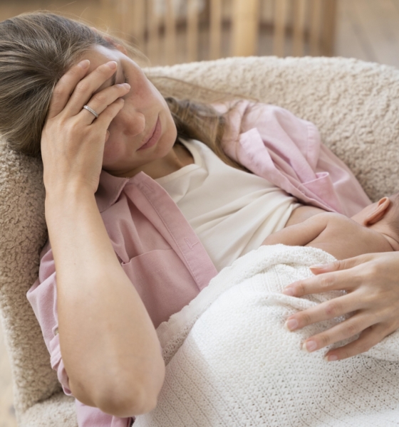 Mulher é espancada pelo marido um mês após dar à luz, em Cuiabá