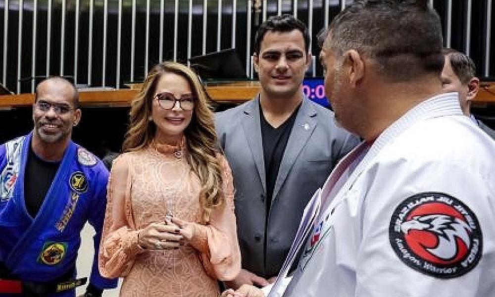 Secretário da Secel destaca dedicação de Virginia ao paradesporto