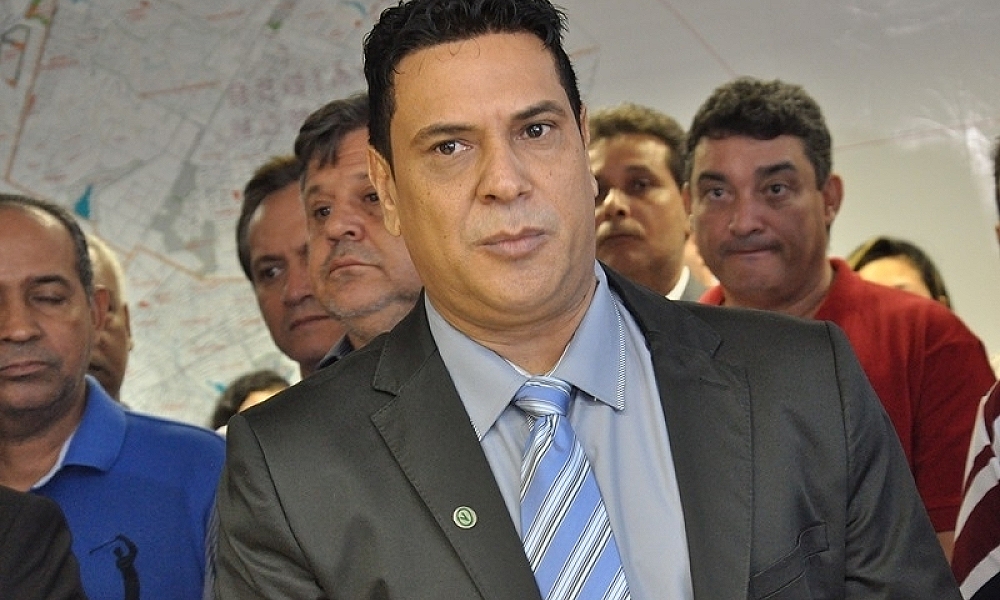 Paulo Henrique pede licença por mais uma semana, mas Câmara nega; vereador continua investigado