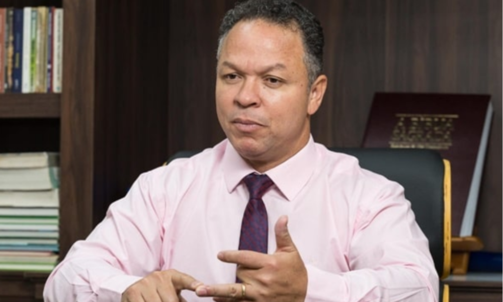 PROJETO DE CLÁUDIO FERREIRA GARANTE PROTEÇÃO A AGENTES QUE DENUNCIAREM VIOLÊNCIA CONTRA CRIANÇAS E ADOLESCENTES