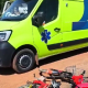 Mulher em bicicleta eltrica  atropelada por caminho e fica gravemente ferida na BR-163