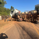 Coliso entre carreta e caminho ba na MT-235 prximo a Campo Novo do Parecis