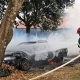 Corpo de Bombeiros controla fogo em veculo no centro da cidade