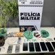 Fora Ttica prende dois homens com pores de drogas e ps de maconha