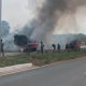Incndio destri caamba de carreta em rodovia entre Chapada e Cuiab (Vdeo)
