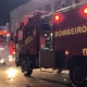 Corpo de Bombeiros combate incndio em edificao comercial 