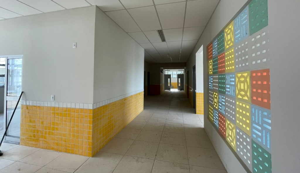 Solar Ville: Primeira creche noturna de Barra do Gar�as est� com 80% do trabalho conclu�do