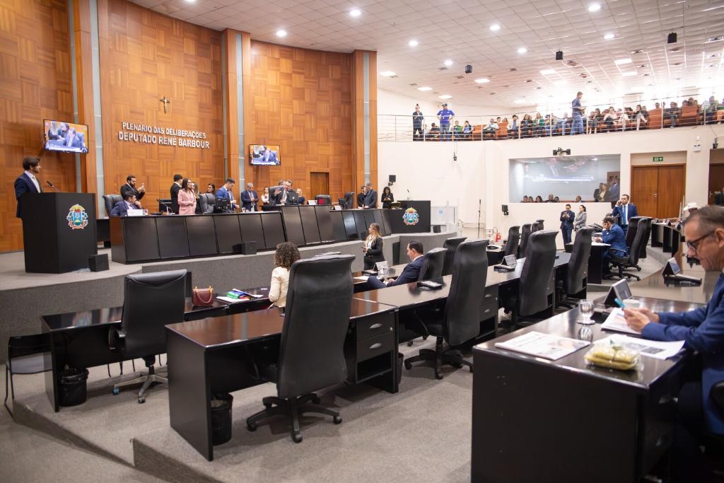 Deputados da ALMT aprovam em primeira votao projeto do Governo de MT para congelar valores do Fethab