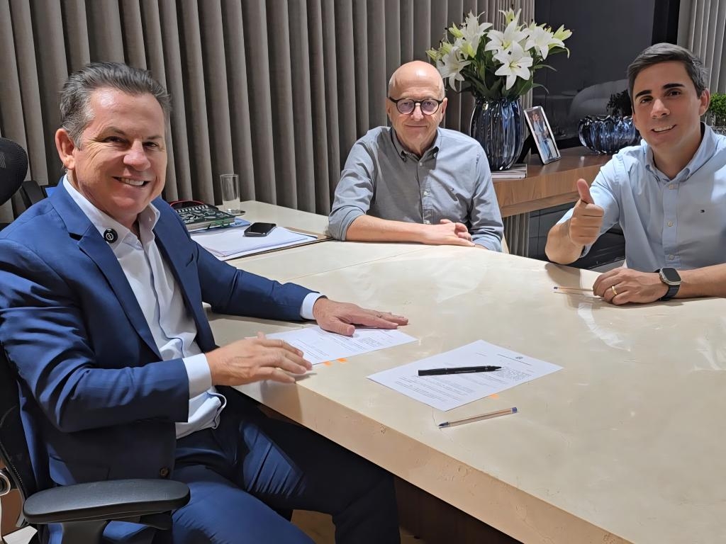 Governador sanciona lei para flexibilizar hora-atividade dos professores estaduais