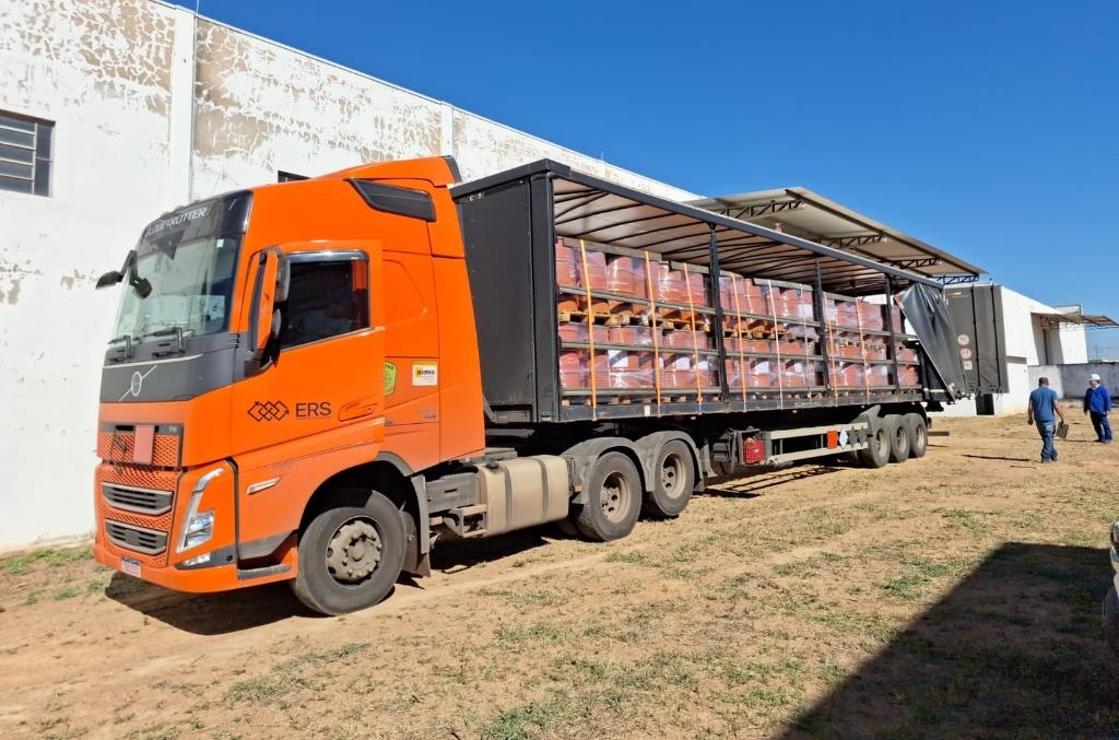 Indea envia 24 toneladas de agrot�xicos falsificados para destrui��o