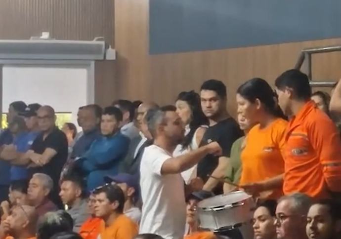 Filho de Z do Ptio incentiva protesto contra vereadores durante sesso na Cmara de Rondonpolis
