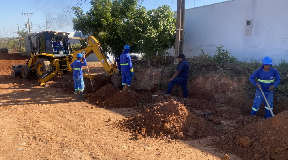 Prefeito de Rondon�polis determina retomada da obra de duplica��o da Avenida Bandeirantes