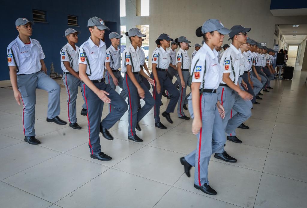 Escolas estaduais militares abrem inscri��es para novos alunos nesta segunda (14)