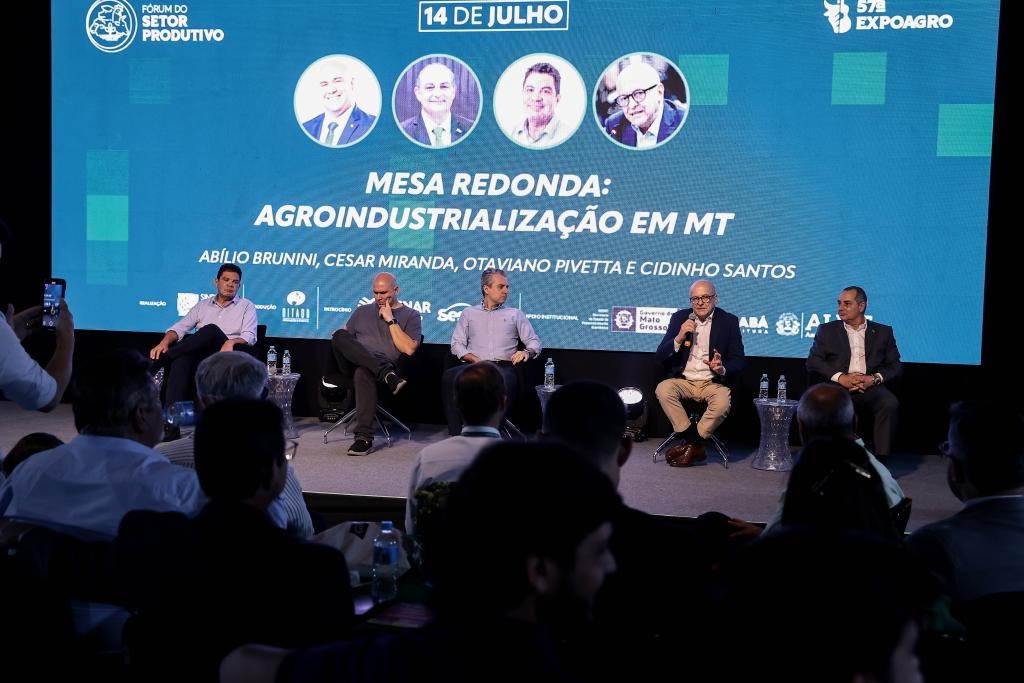 Agroindustrializa��o � caminho para o desenvolvimento de MT, defendem lideran�as em mesa-redonda