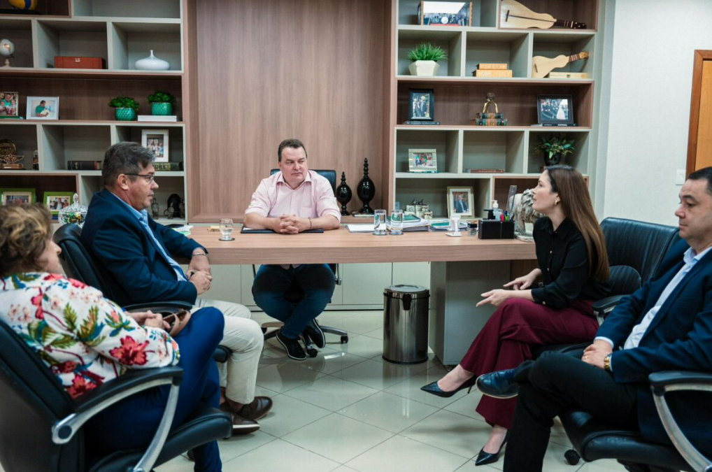 Presidente da ALMT apoia amplia��o de programa que oferece oportunidades a jovens aprendizes em Mato Grosso