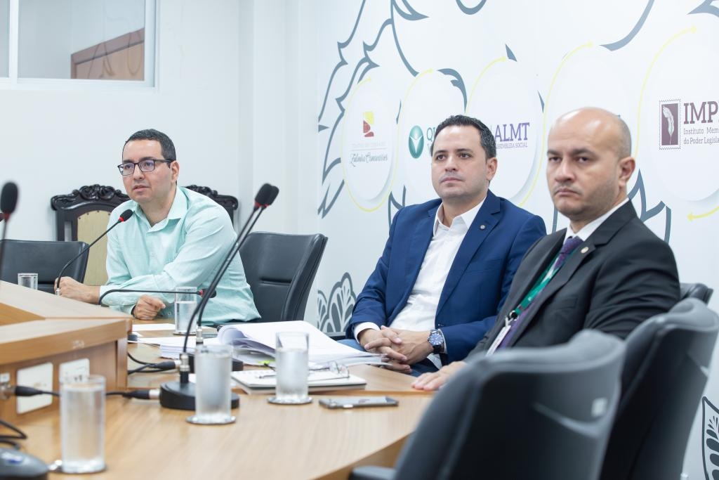 Sefaz apresenta diretrizes para o or�amento de 2026 em audi�ncia p�blica