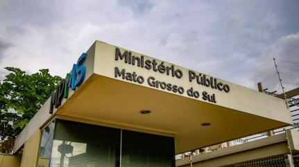 Fazenda do cantor Michel Tel� em MS � multada por desmatamento irregular